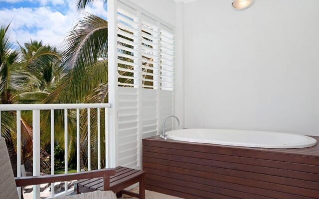 Penthouse 5231 Beach Club