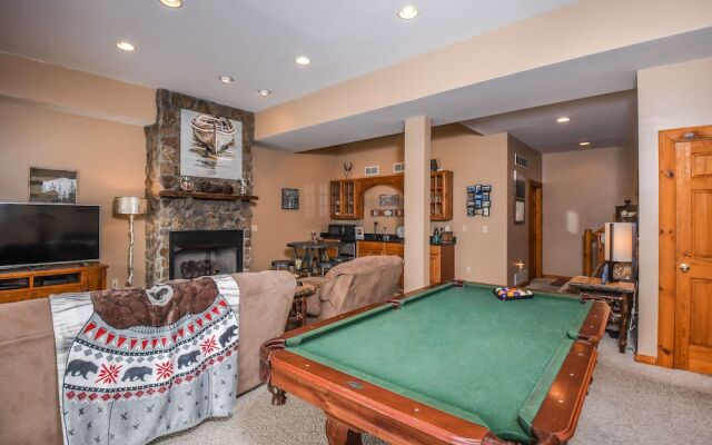 Pinnacle Retreat 5 Bedroom House