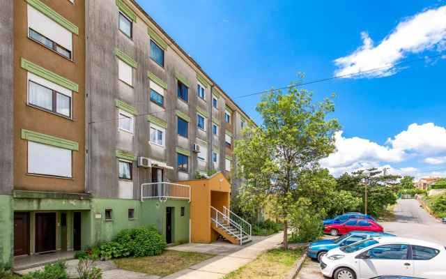 Victory Sea View Apartment