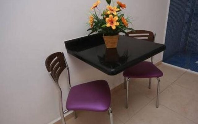 I9 Motel - Adults Only