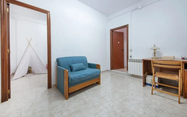 Semi-Detached House 2 (R86)