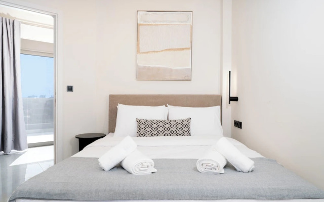 Acropolis View - Stylish City Penthouse