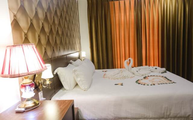 3MG Lakeside Hotel