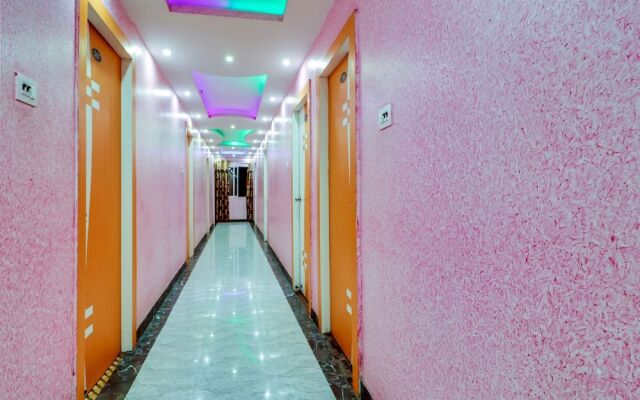 Oyo 46190 Triotel Hotels And Banquets (Opc) Private Limited