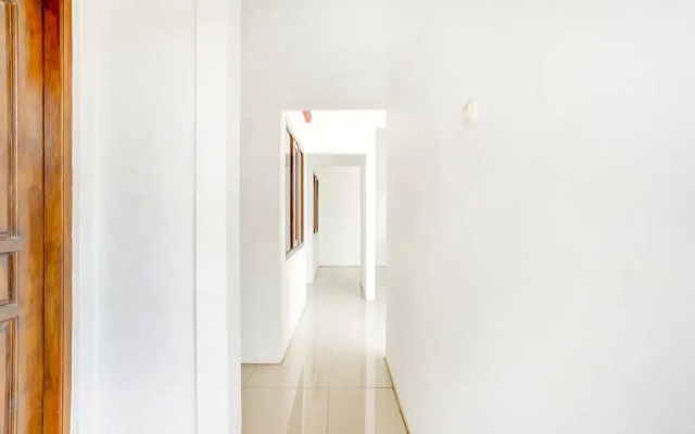 Super OYO 3702 Homestay Bougenville Syariah