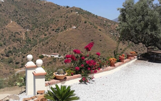 Gorgeous Villa in Arenas Spain With Private Swimming Pool
