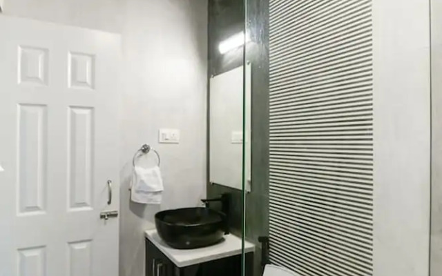 1BR in Calangute Near Top Attractions and Beaches