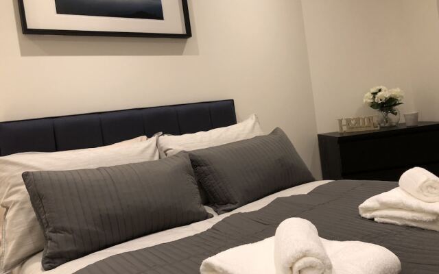 Modern Apartment By Creatick