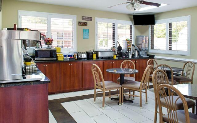 Rodeway Inn Panama City