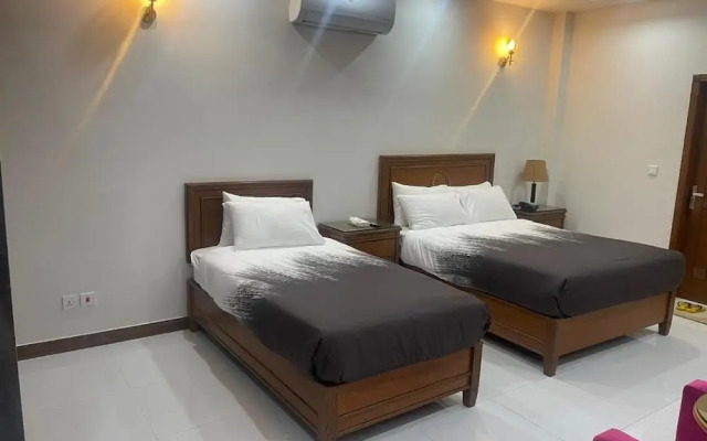 Medallion Suites