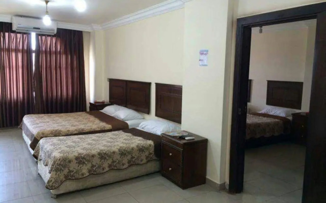 Mass Paradise Hotel