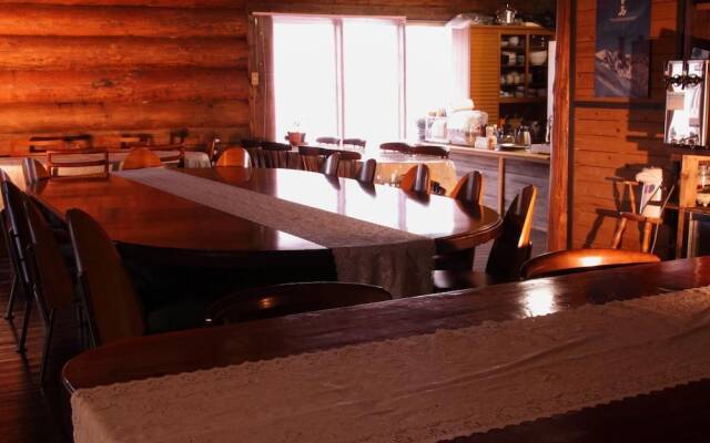 Canadian Village Goryu