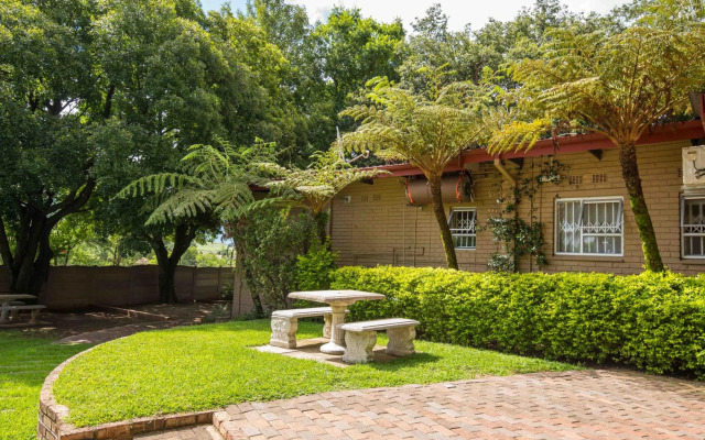 Hutten Heights Lodge by Ilawu