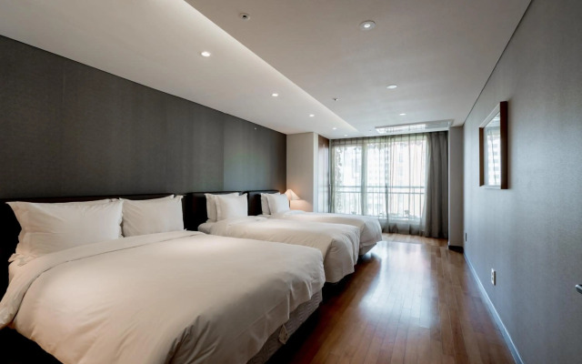 Oriens Hotel & Residences