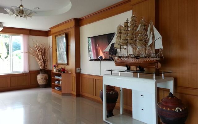 Seaview Riverside.