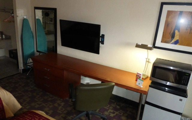 Econo Lodge Zanesville Downtown