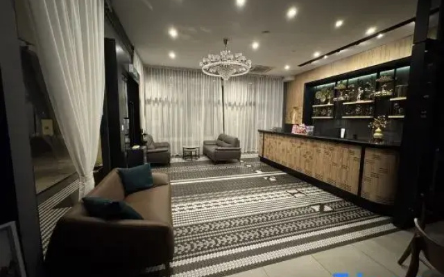 Sea House Hotel