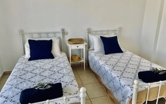 Spacious Luxury Private Sea View Villa