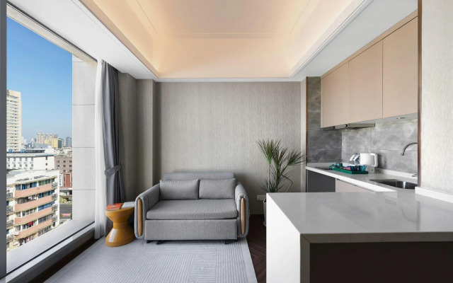 the Zan Hotel (Jinhua Jiangnan Yintai Administrative Service Center)