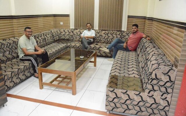 Hotel Ambassador Katra