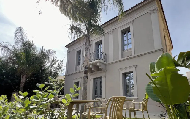 Nearchou Boutique Hotel