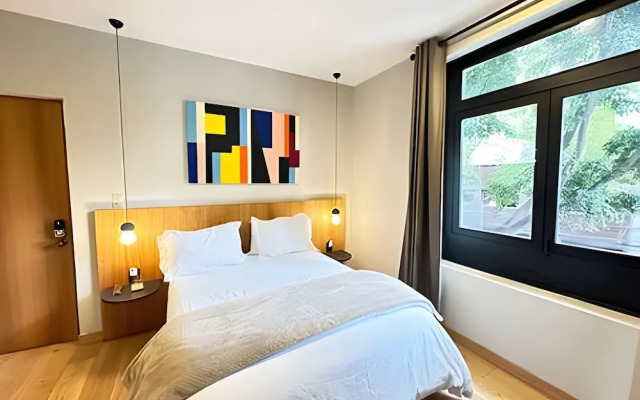 Modern Suite 2 - Heart of Roma Norte