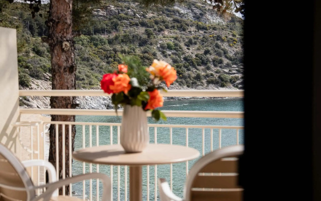 Bomo Tosca Beach Hotel