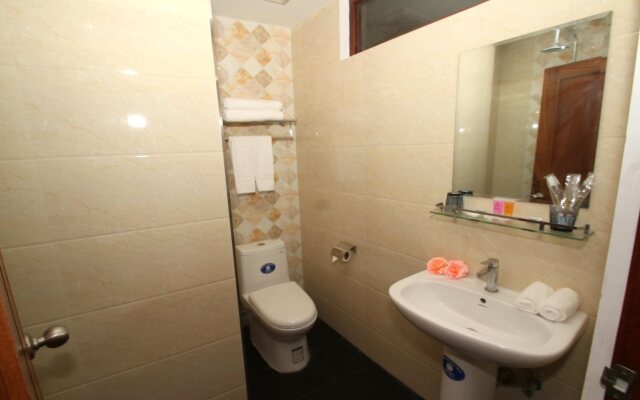 Gemsy Hotel