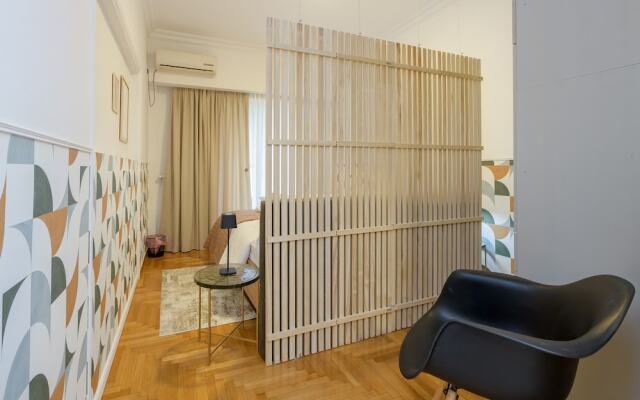 Fully Renovated Flat in Prime Location