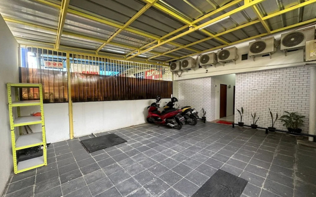 SPOT ON 93624 Damai 3 Guest House Syariah