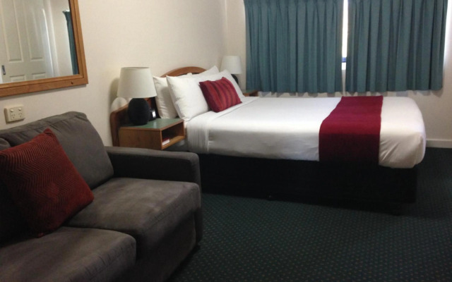 O'Shea's Royal Hotel
