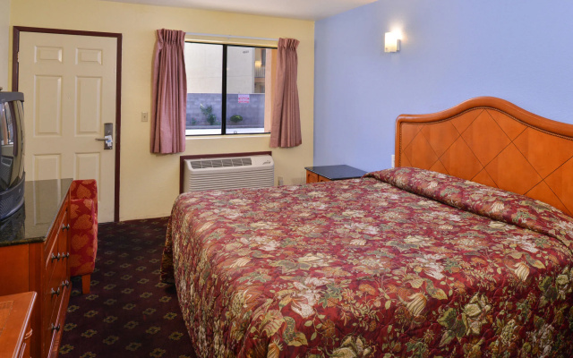 Rodeway Inn