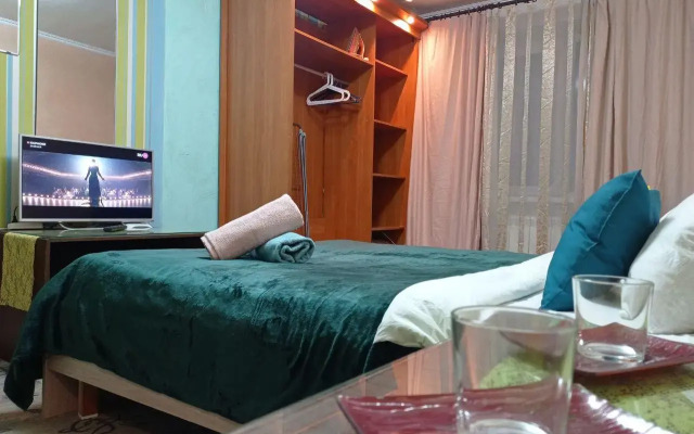 Live in comfort на улице 1-я Коммунистическая 40