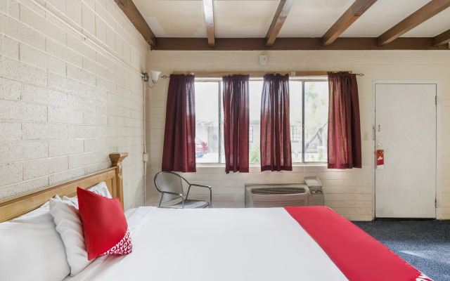 OYO Oasis Motel Las Vegas I-15