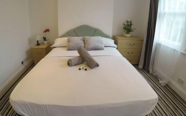 Hollybush Row Rooms