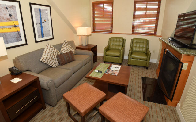 Heavenly Village Condos - Grand Residence