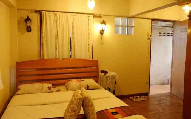 Mountain View GuesthouseChiangmai