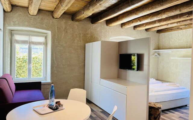 ALBOLA SUITE Holiday Apartments