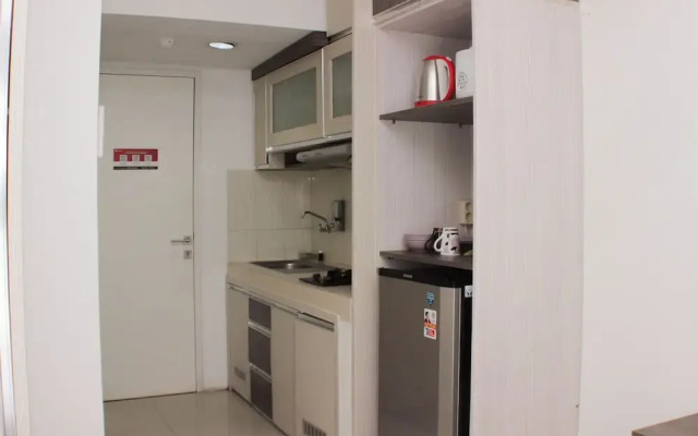 Cozy And Warm Studio At Grand Sentraland Karawang Apartment