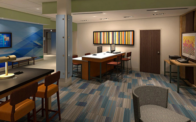 Holiday Inn Express & Suites Plano - The Colony, an IHG Hotel