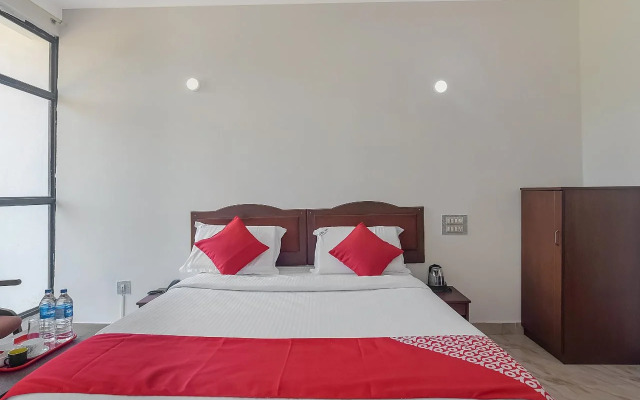 Hotel Raj