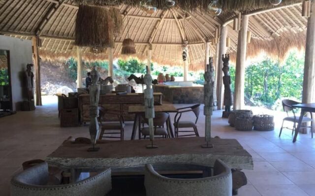 MATHIS Lodge Amed