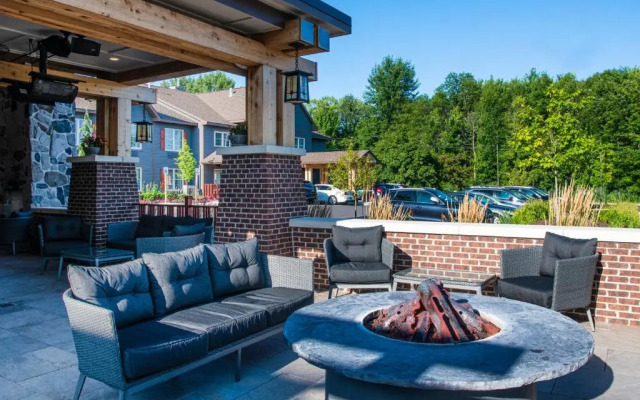 Craftsman Inn & Conference Center