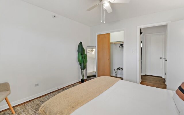 Picturesque 1BR Apt in Arlington Heights