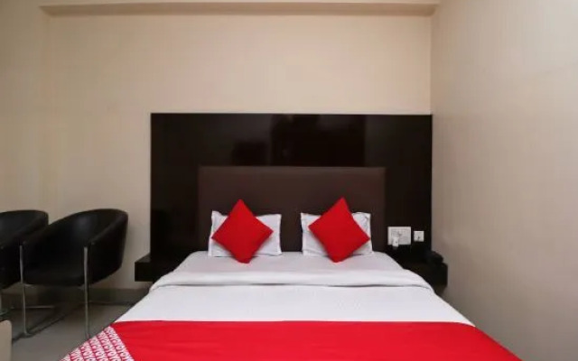 Hotel Dream Land by OYO