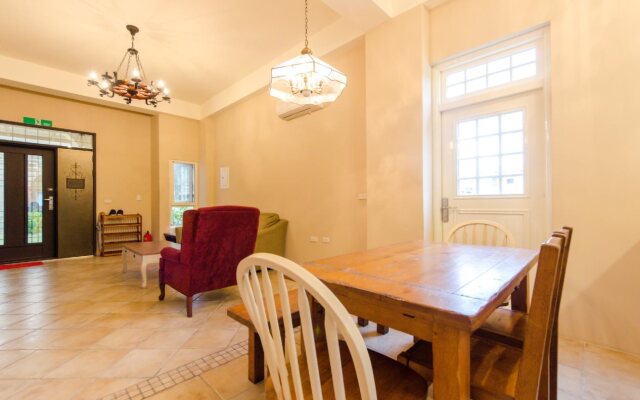 117 B&B