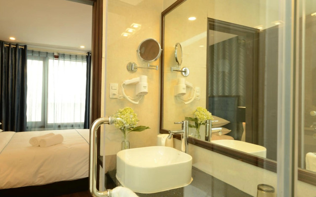Hanoi Emerald Waters Hotel & Spa