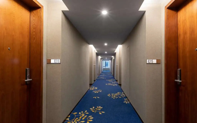 Ramada Encore by Wyndham Wuhan Caidian