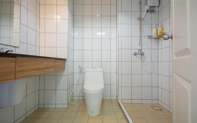 Grand Beach CondoB35 by malai