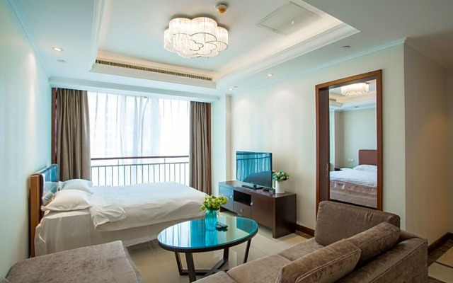 Qingdao Jinshan We+ Holiday Apartment (Wusi Square)